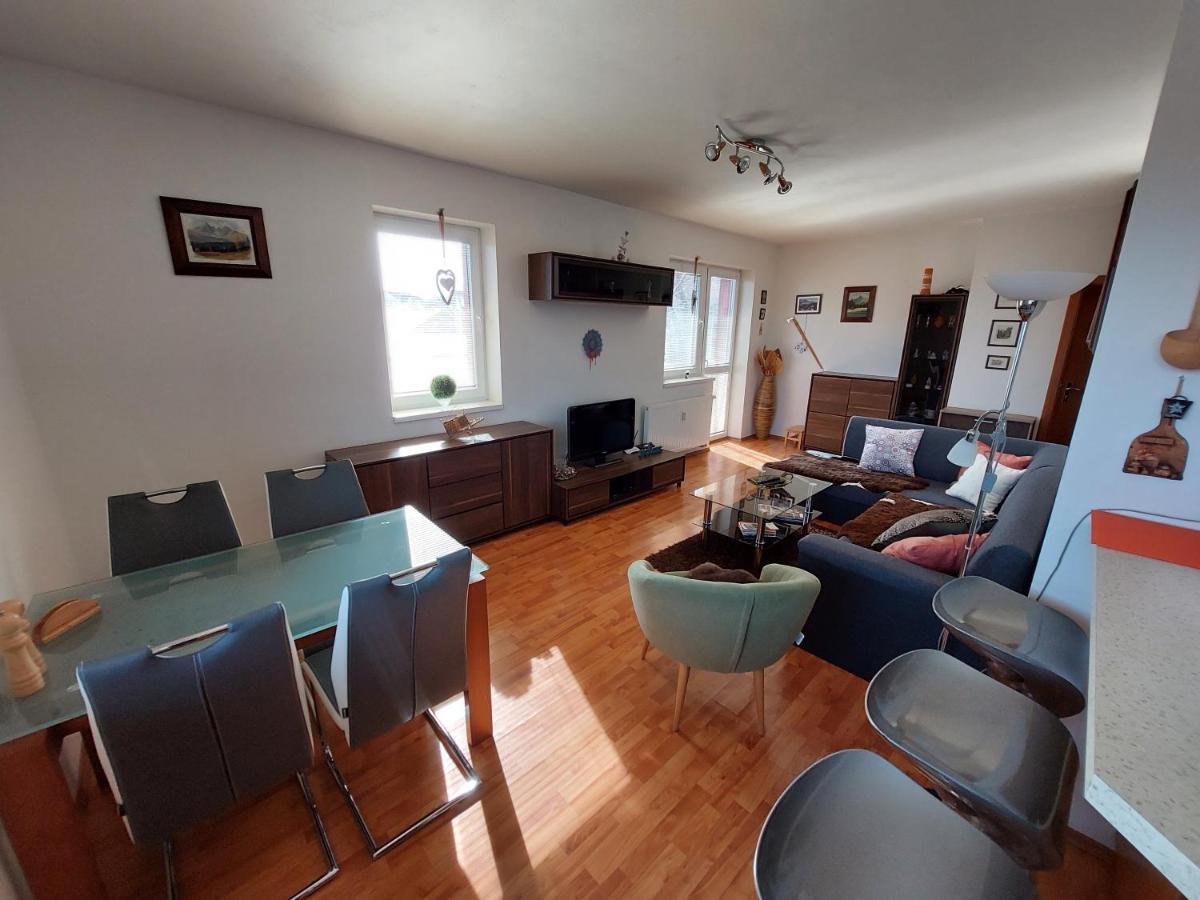 Apartman Tatry Tatranska Lomnica Luaran gambar